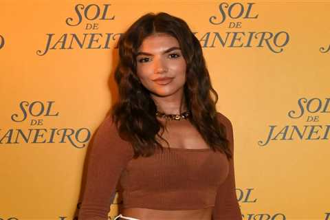 Love Island's Samie Teases Show's First Bombshell