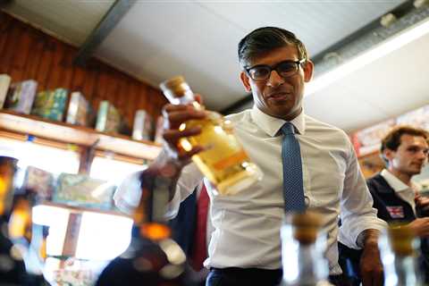 Rishi Sunak warns voters not to sleepwalk into voting for Labour on July 4