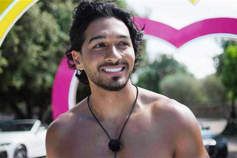 Axed Love Islander reveals behind-the-scenes drama