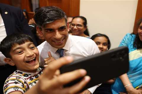 Rishi Sunak's Last-Minute Election Pitch to Thwart Labour Landslide