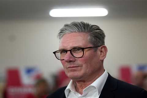 Top Tory warns of potential Labour landslide