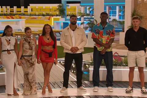 Love Island shock as four Islanders axed in mass dumping