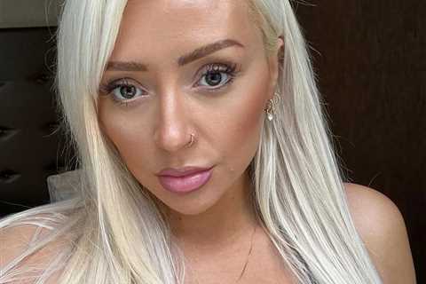 Coronation Street's Kimberly Hart-Simpson Shares Heartbreaking News about Her Mum's Hospitalization