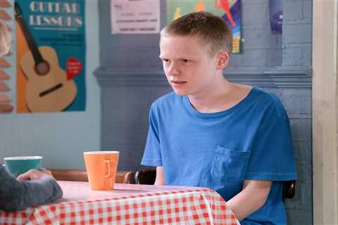 Who is Bobby Beale’s mother in EastEnders?