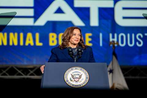 Kamala Harris Secures Democratic Nomination After Turning Back on Biden Campaign Promise
