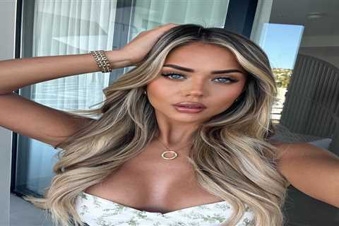 Love Island Star Natalia Zoppa Stuns in Bikini on Holiday