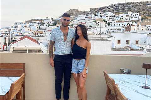 Jake Quickenden's wife reveals unborn baby's gender in heartwarming video