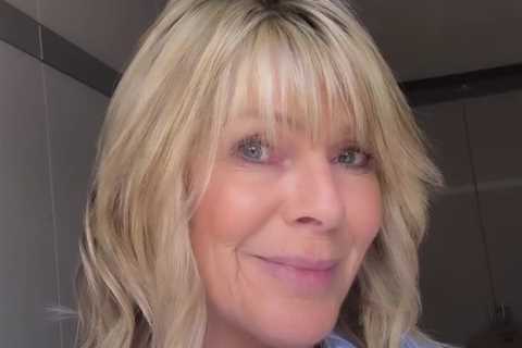 Ruth Langsford hits back at troll over glam hair transformation backlash