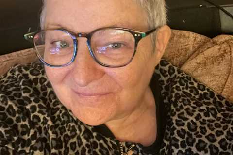 Janey Godley shares positive update after canceling tour due to ongoing cancer battle
