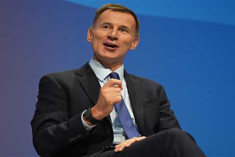 Jeremy Hunt warns Rachel Reeves against catastrophic Budget mistakes