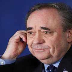 Alex Salmond's Family Pays Tribute to 'Devoted & Loving' Husband