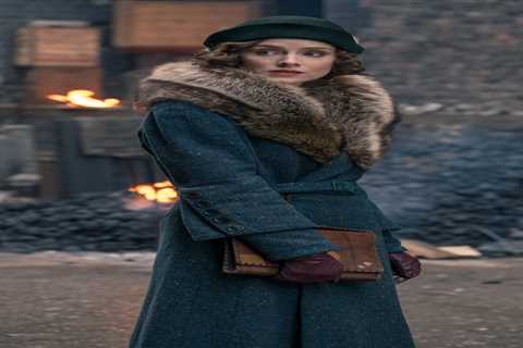 Peaky Blinders star returns to set for film after giving birth