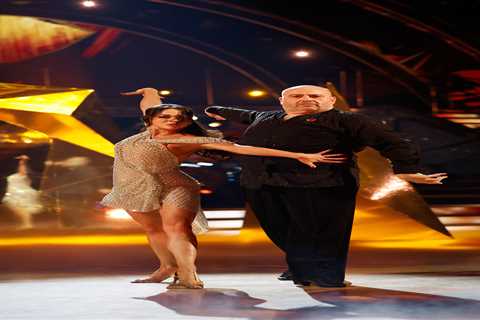 Strictly fans accuse star of 'breaking the rules' as he wows judges with show first