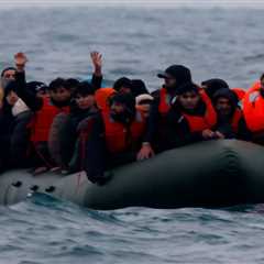 Around 400 Small Boat Migrants Crossed English Channel on Christmas Day