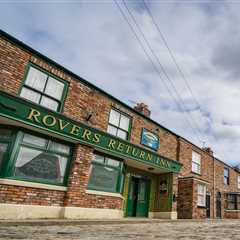 Coronation Street stars face shorter contracts as viewing figures drop