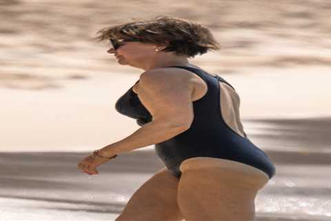 Emma Forbes, 59, flaunts swimsuit in Barbados