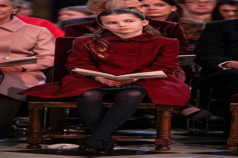 Princess Charlotte shines at mum Kate Middleton's carol service