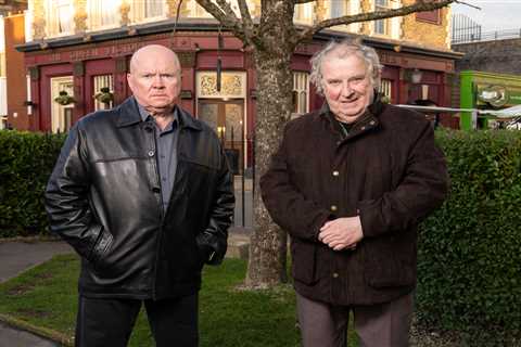 Paul Bradley's Return to EastEnders as Nigel Bates After 26 Years Away from the Soap