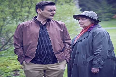 Crime show fans rejoice over discovery of '90s version of Vera'
