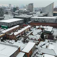 Coronation Street set hit by snow as cast exodus continues