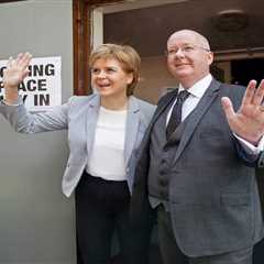 Nicola Sturgeon & husband Peter Murrell confirm split