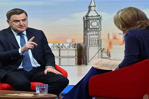 Mel Stride criticizes Chancellor Rachel Reeves for 'tone deaf' China visit