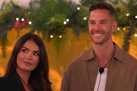 Scott Thomas' Family Reacts in Horror to His Love Island Drama