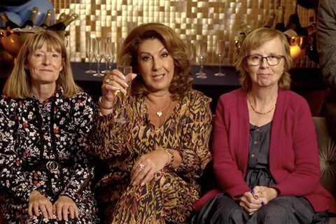 Jane McDonald surprises superfans on Ant & Dec's Limitless Win