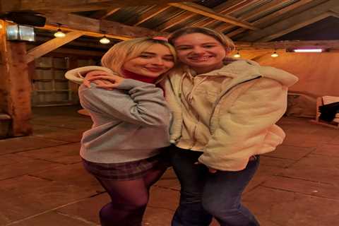 Sabrina Carpenter surprises Gino D'Acampo's family at wife Jessica's birthday party