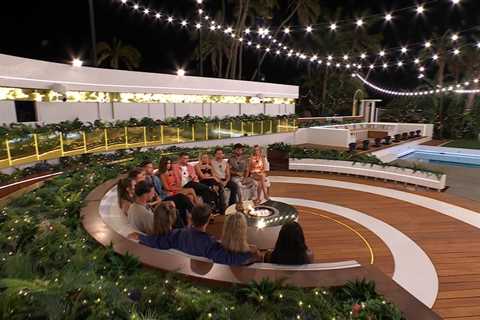 Love Island shock recoupling: Danielle steals Curtis in bold move