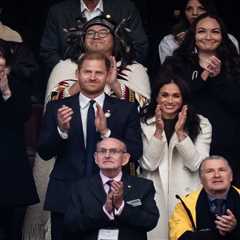 Meghan Markle and Prince Harry Cheer on Athletes at Invictus Games Opening Ceremony