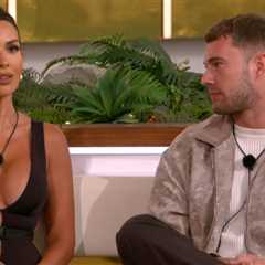 Love Island's Ekin-Su shocks with mile-high club confession