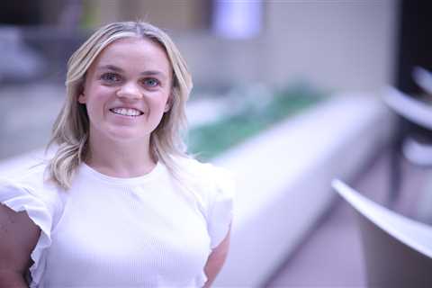 Emotional Journey with Ellie Simmonds: Should I Have Children?