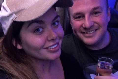 Scarlett Moffatt devastated as best friend dies of cancer – leaving behind baby son and wife