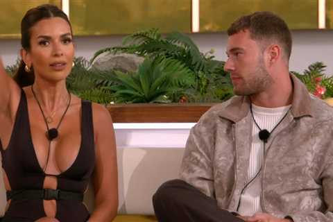 Love Island's Ekin-Su shocks with mile-high club confession