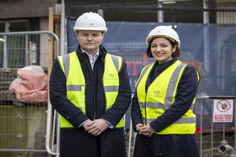 UK Government Slashes Red Tape to Train More British Builders