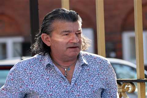 EastEnders actor John Altman admits he's lost touch with former co-stars