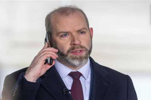 Cabinet Minister Accused of Misrepresenting Solicitor Credentials