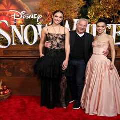 Snow White star Rachel Zegler snubs co-star Gal Gadot at LA premiere