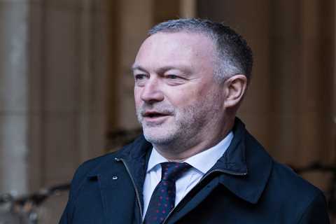 Labour vows to clean up rivers to win back voters from Reform, says Environment Secretary