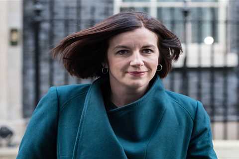 Fears of Dumbing Down Kids Raised After Proposed GCSE Exam Cuts