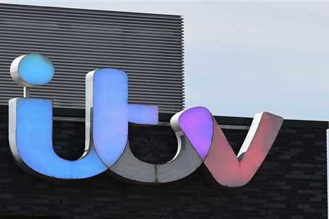 EastEnders and Coronation Street stars to face off on Celebrity Catchphrase
