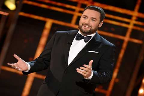 Jason Manford teams up with 90s boyband star for a secret musical project