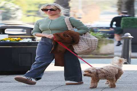 Tina O'Brien Spotted Amid Marriage Problems: Keeping Wedding Finger Hidden