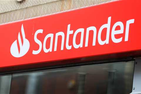 Santander to Cut High Street Branch Hours in Major Restructure