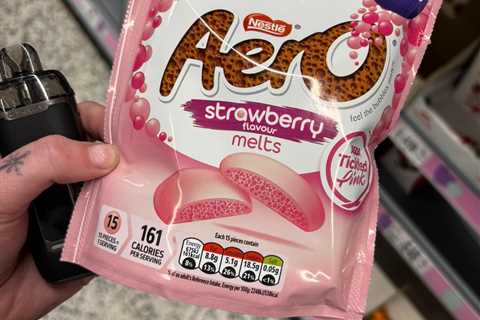 Retro Aero Strawberry Melts Stir Excitement Among ASDA Shoppers