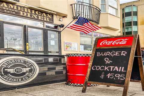 Brighton's Favorite Burger Joint Calls it Quits After 17 Years, and I'm Not OK
