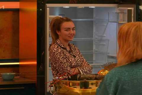 Mickey Rourke's inappropriate comment to Towie star Ella Rae Wise revealed