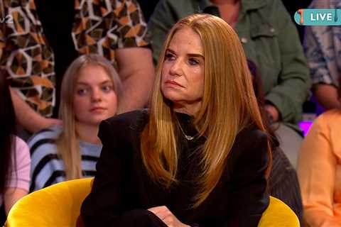 Exploring Patsy Palmer's Complex Celebrity Persona: A Study in Interview Dynamics