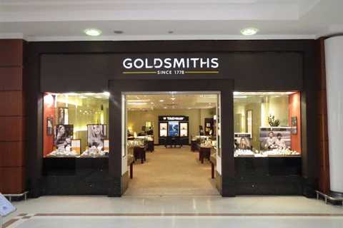 Glitzy jeweller Goldsmiths abandons Bradford shopping centre - leaving locals devastated
